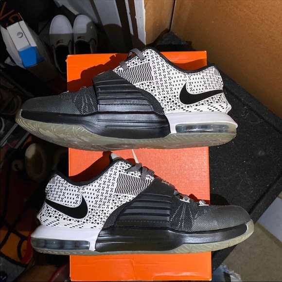 Kd 7 BHM ( Black History Month) - Picture 3 of 9